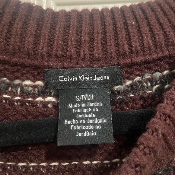 Burgundy Calvin Klein Sweater - Picture 2 of 3